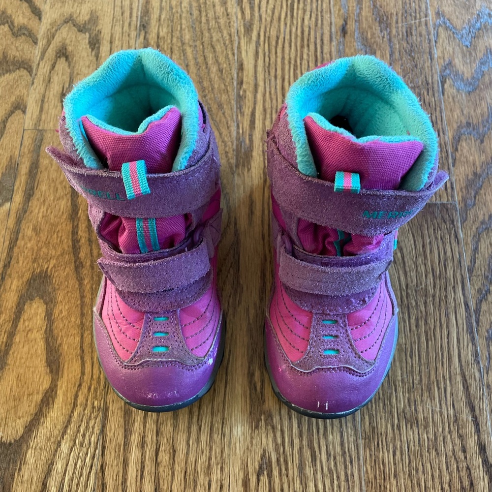 Merrell Berry winter boots toddler size 12